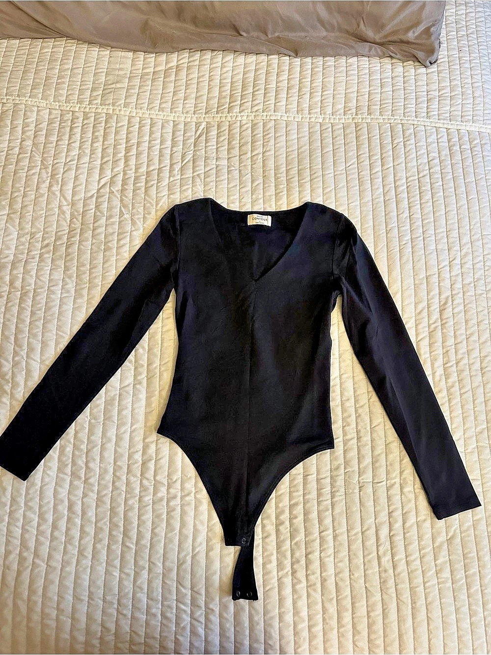 Aritzia Babaton Contour Black Long Sleeve Bodysuit Size S